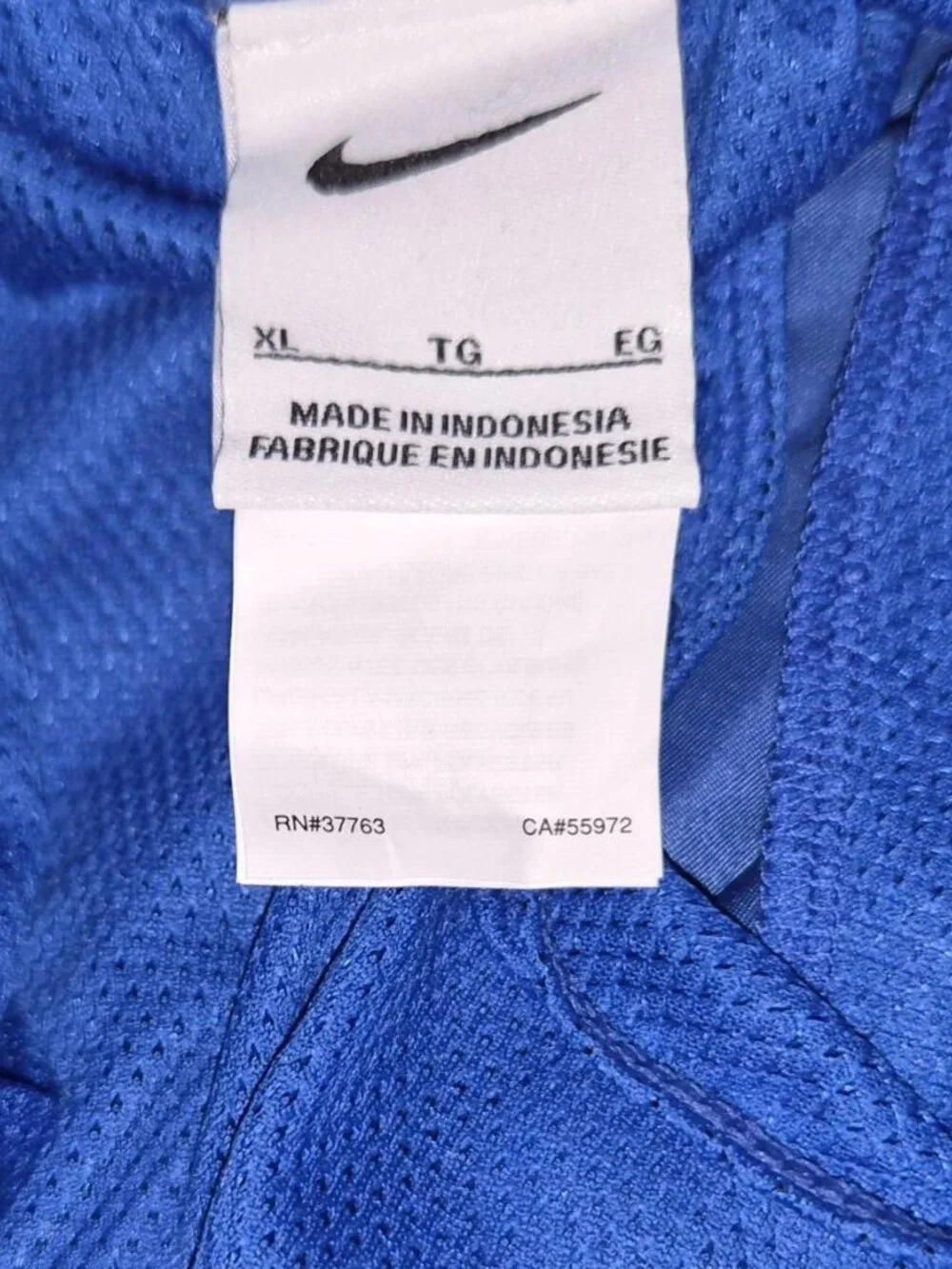 BRAND NEW WITH TAGS NIKE NESSF558-494 MEN'S BLUE 9
